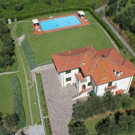 Ferienhaus Mit Privatpool Fuer 16 Personen Ca 390 Qm In Lucca, Toskana Provinz Lucca Exterior foto