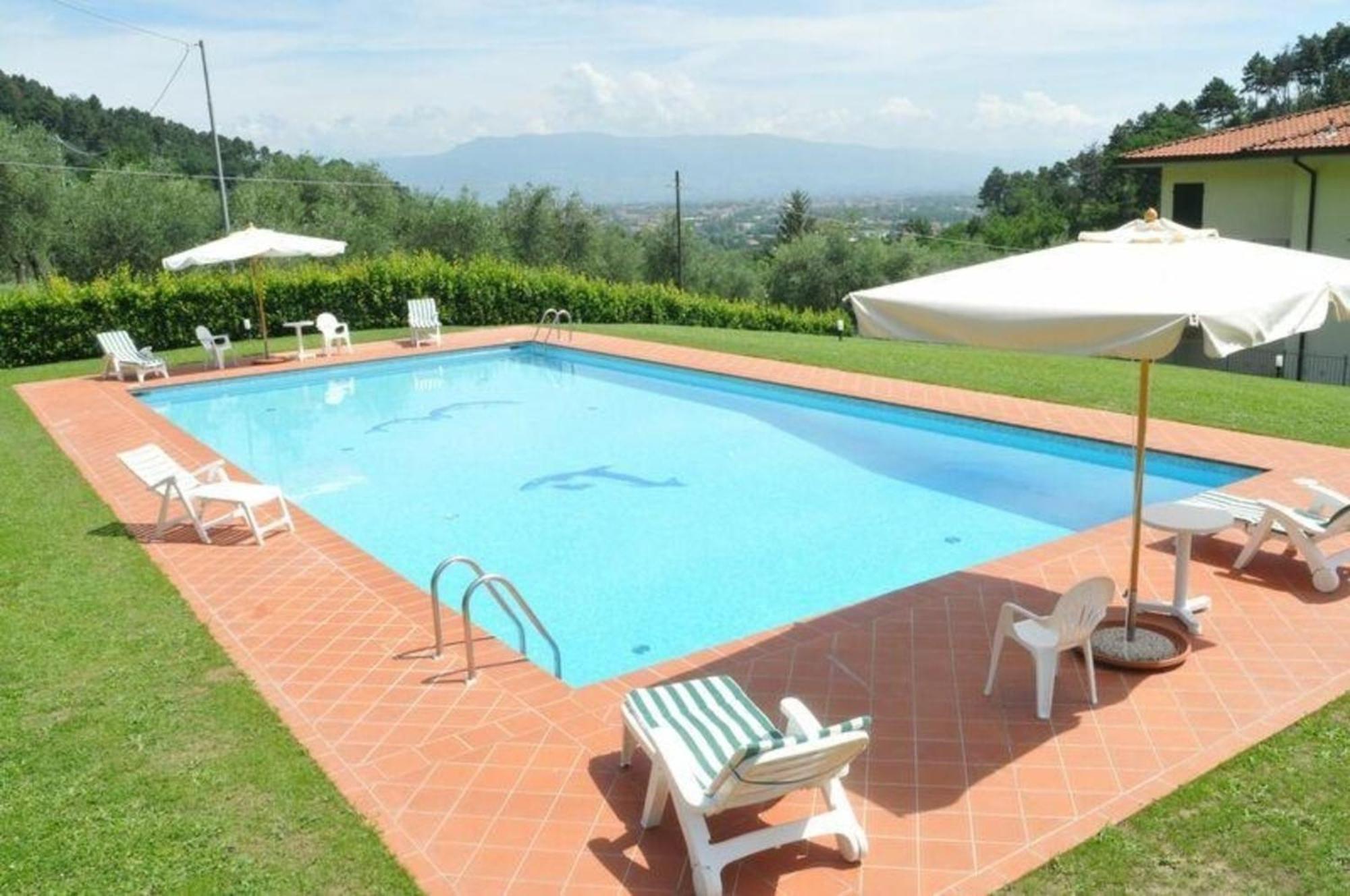 Ferienhaus Mit Privatpool Fuer 16 Personen Ca 390 Qm In Lucca, Toskana Provinz Lucca Exterior foto