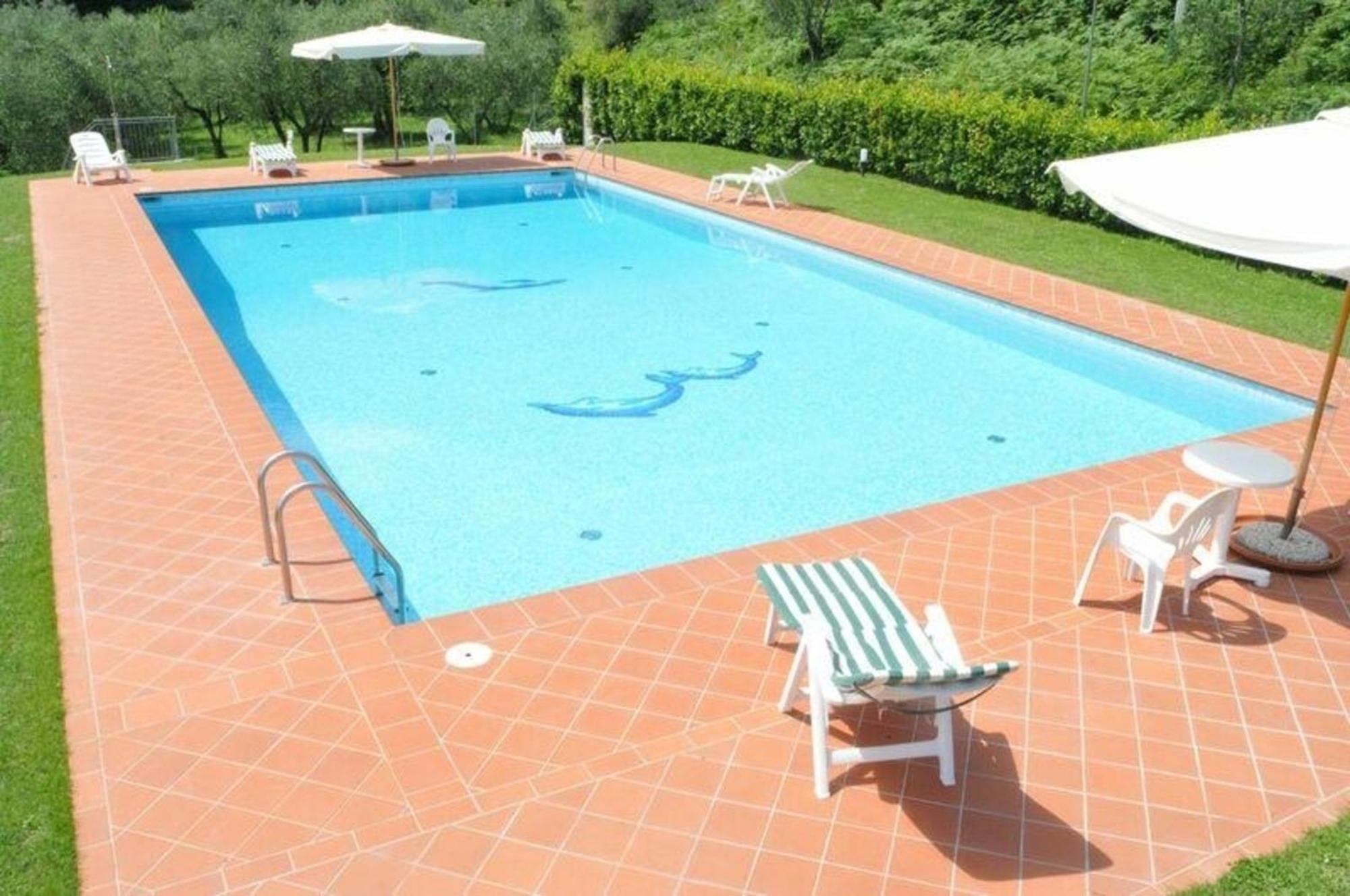 Ferienhaus Mit Privatpool Fuer 16 Personen Ca 390 Qm In Lucca, Toskana Provinz Lucca Exterior foto